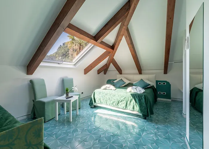 Гостевой дом Annalara Charme And Relax 4*
